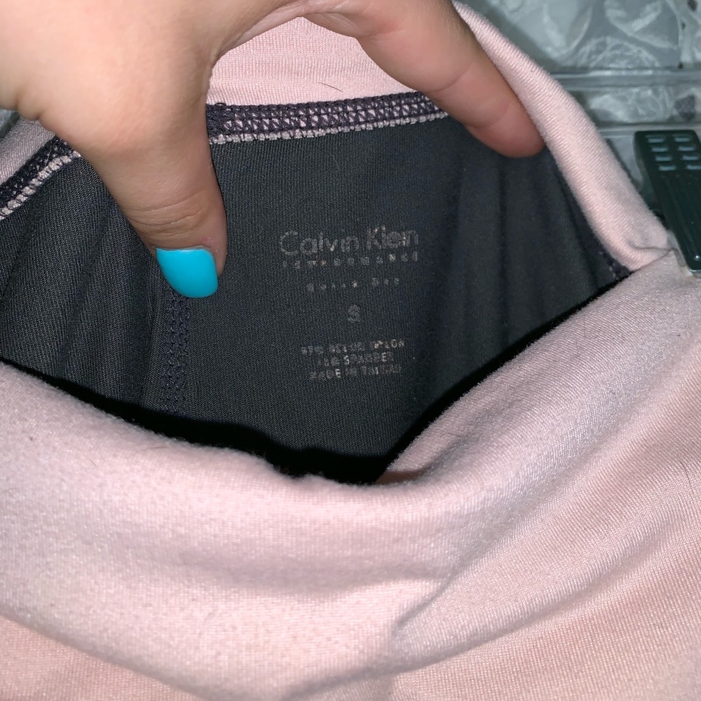 🛑 SOLD 🛑.         Calvin Klein yoga pants
